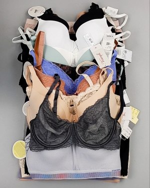 Фотография  732 - Нижнее белье TRIUMPH 104#33 шт, ЛОТ №7136 оптом в Анадыри и Чукотском АО