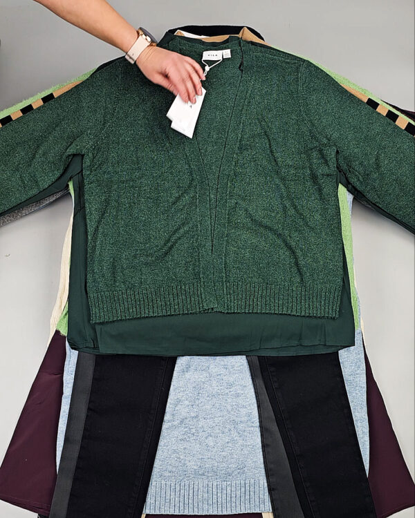 Фотография  382 - VILA Winter mix 104#15 кг, ЛОТ СТ-10081 оптом в Анадыри и Чукотском АО