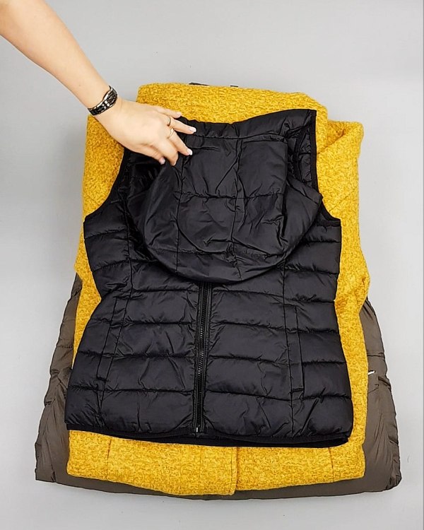 Фотография  200 - Верхняя одежда ONLY 104#10 кг, ЛОТ №7194 оптом в Анадыри и Чукотском АО