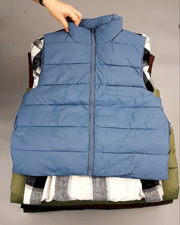 Фотография  609 - Верхняя одежда BESTSELLER Дания 104#10 кг, ЛОТ СТ-10159 оптом в Анадыри и Чукотском АО