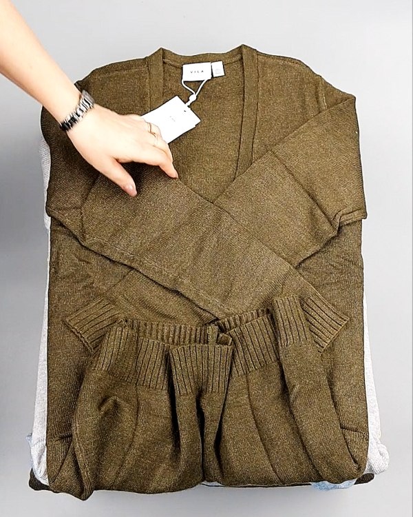 Фотография  909 - Кардиганы VILA W 104#7 кг, ЛОТ №7381 оптом в Анадыри и Чукотском АО