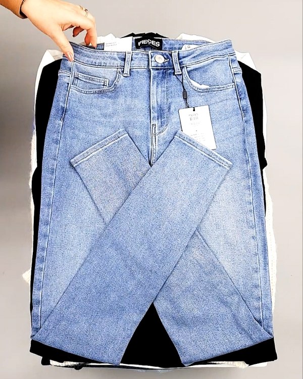 Фотография  566 - PIECES Winter mix 104#15 кг, ЛОТ №7378 оптом в Анадыри и Чукотском АО