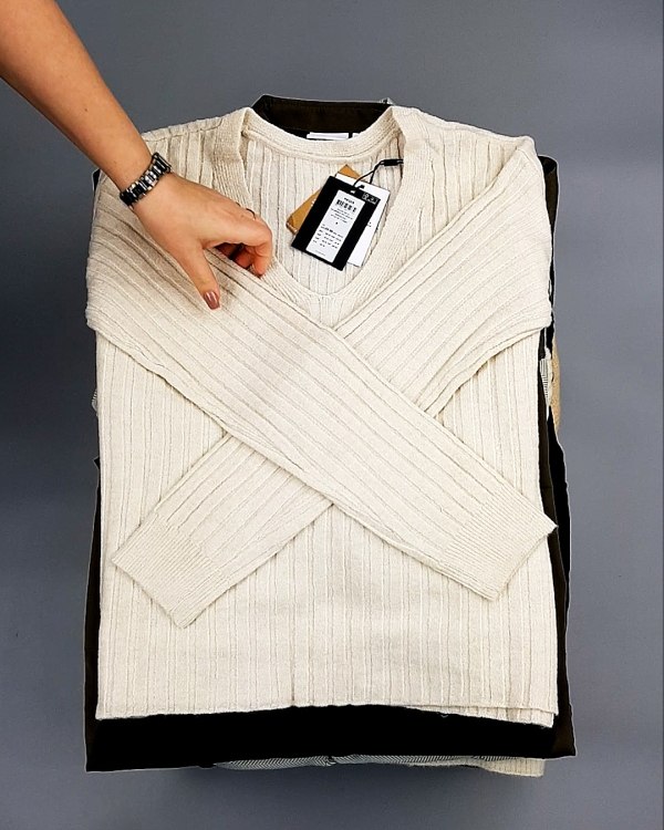 Фотография  836 - Bestseller Winter mix 104#15 кг, ЛОТ №7346 оптом в Анадыри и Чукотском АО