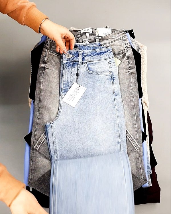 Фотография  668 - Bestseller Winter В mix 114#15 кг, ЛОТ №7375 оптом в Анадыри и Чукотском АО