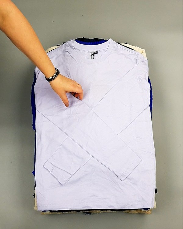 Фотография  264 - Bestseller Winter mix 104#15 кг, ЛОТ №7347 оптом в Анадыри и Чукотском АО