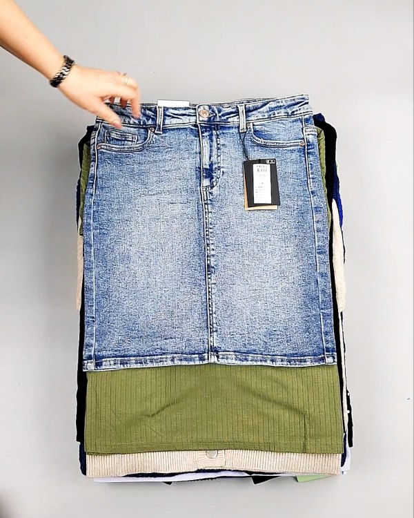 Фотография  173 - Bestseller Winter mix 104#15 кг, ЛОТ №7343 оптом в Анадыри и Чукотском АО