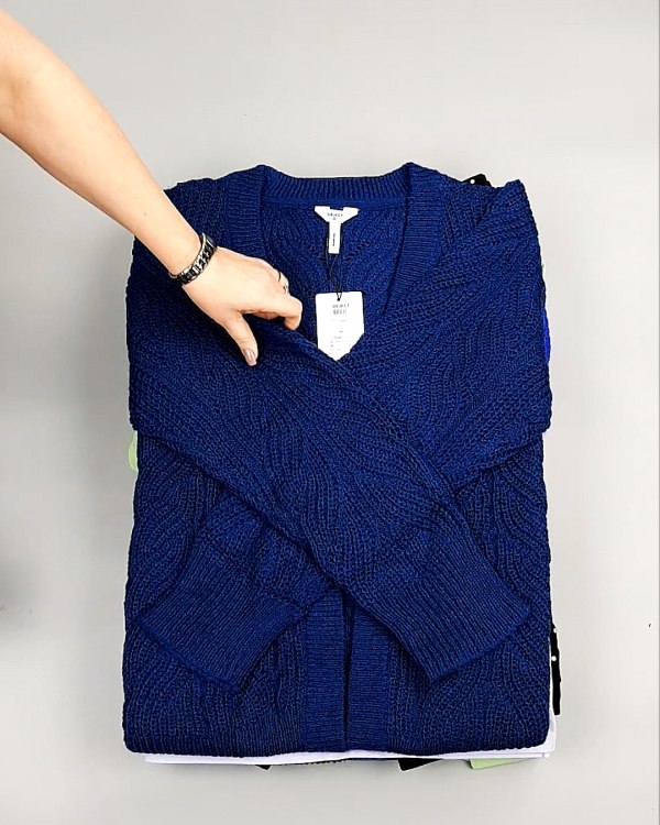 Фотография  569 - Bestseller Winter mix 104#15 кг, ЛОТ №7343 оптом в Анадыри и Чукотском АО