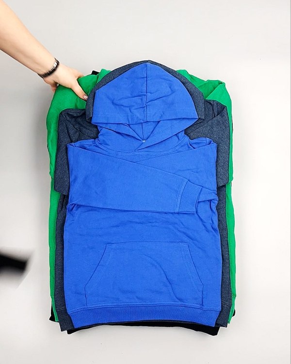 Фотография  136 - Толстовки м/ж (Sweat Tops)#20 кг, ЛОТ №7431 оптом в Анадыри и Чукотском АО