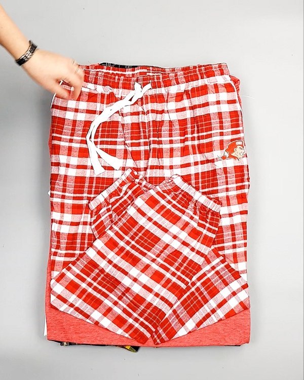 Фотография  351 - Домашняя одежда CAN 104#10 кг, ЛОТ №7328 оптом в Анадыри и Чукотском АО