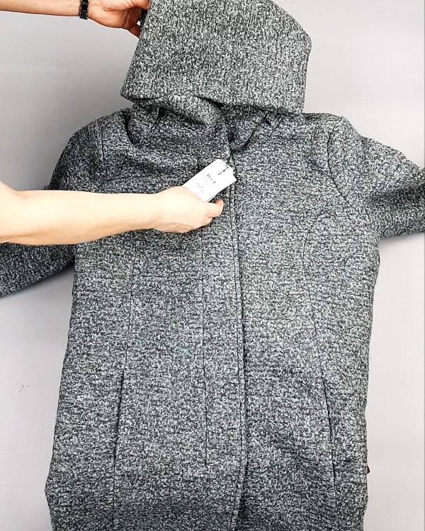 Фотография  379 - Пальто Bestseller 104#10,75 кг, ЛОТ №7561 оптом в Анадыри и Чукотском АО