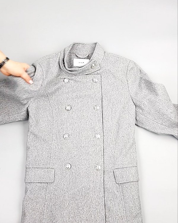 Фотография  210 - Пальто Bestseller 104#10 кг, ЛОТ №7557 оптом в Анадыри и Чукотском АО