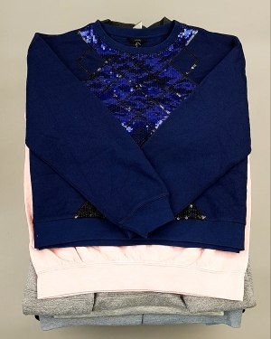 Купить SWEATSHIRT CAN 084#10 кг, ЛОТ №7617 оптом в Анадыри и Чукотском АО