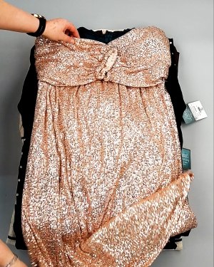 Купить Платья СТОК CAN зима 084#7 кг, ЛОТ №7695 оптом в Анадыри и Чукотском АО