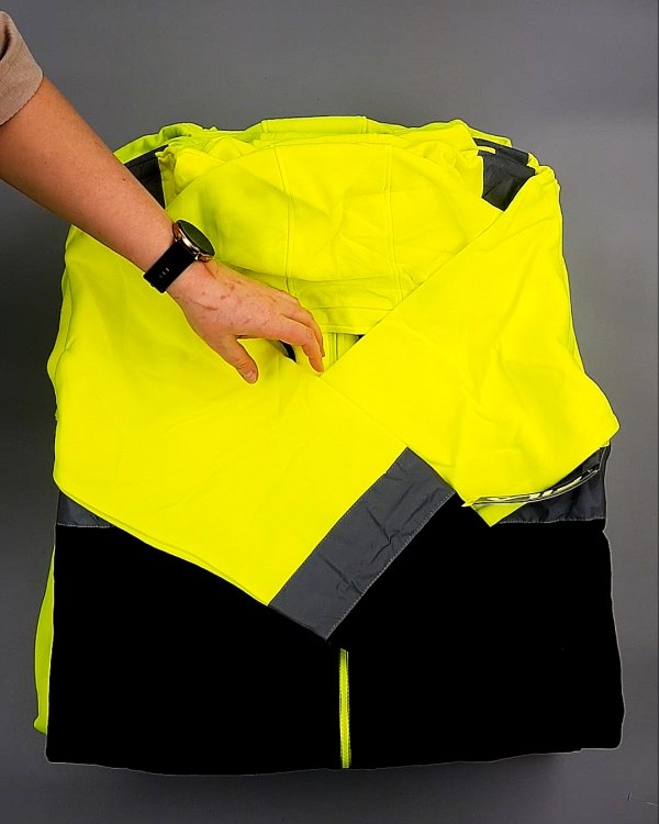 Фотография  429 - FILA CAN 084#7 кг, ЛОТ №7631 оптом в Анадыри и Чукотском АО