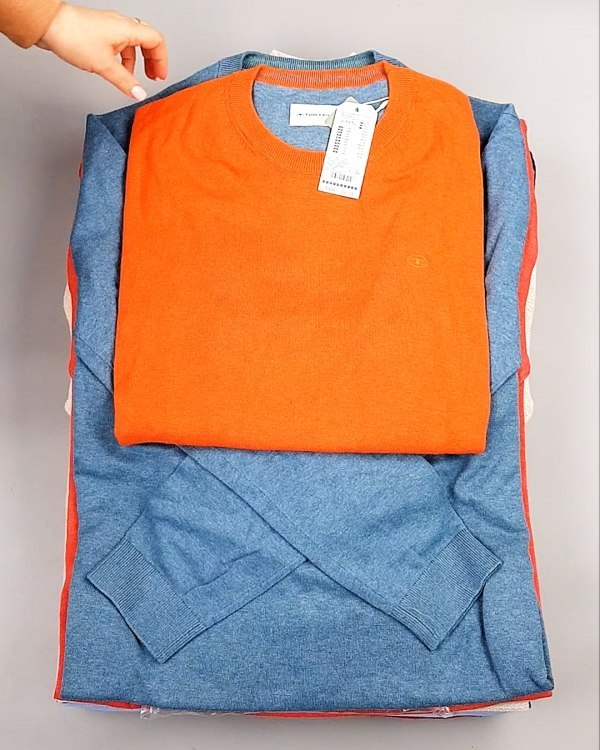 Фотография  651 - Джемпера легкие мужские TOM TAILOR 124#8,35 кг, ЛОТ №7605 оптом в Анадыри и Чукотском АО