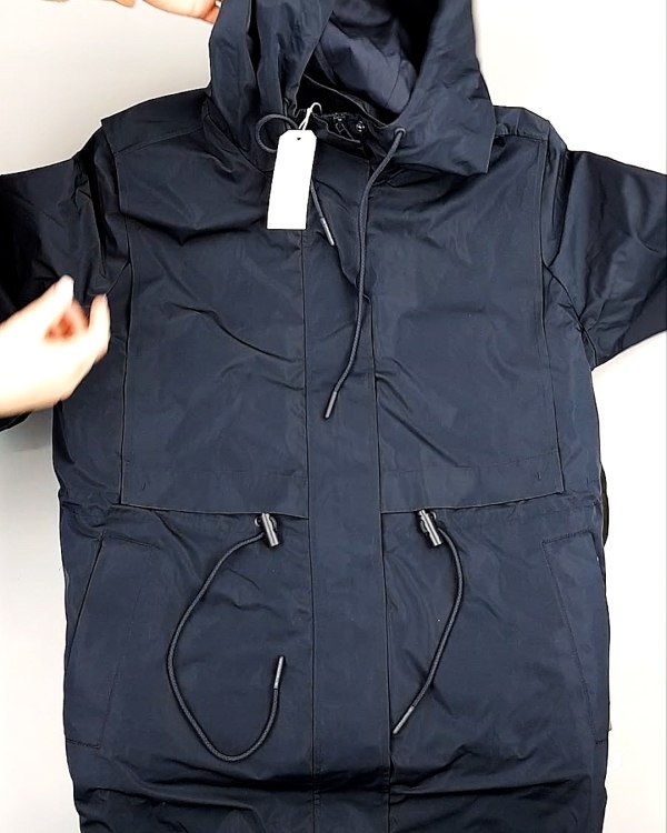 Фотография  851 - Верхняя одежда весна TOM TAILOR 124#7,8 кг, ЛОТ №7581 оптом в Анадыри и Чукотском АО