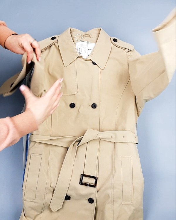 Фотография  631 - Верхняя одежда весна TOM TAILOR 124#7,1 кг, ЛОТ №7580 оптом в Анадыри и Чукотском АО