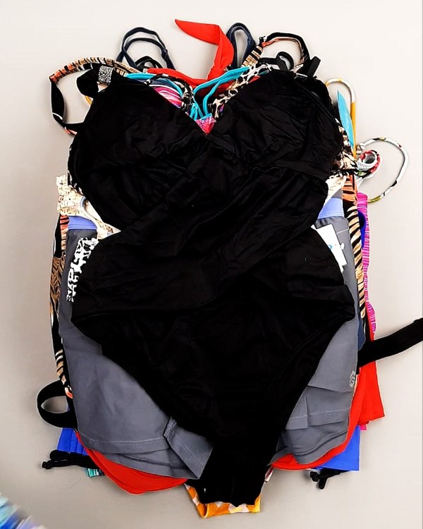 Фотография  943 - Купальники СТОК CAN 124#5 кг оптом в Анадыри и Чукотском АО