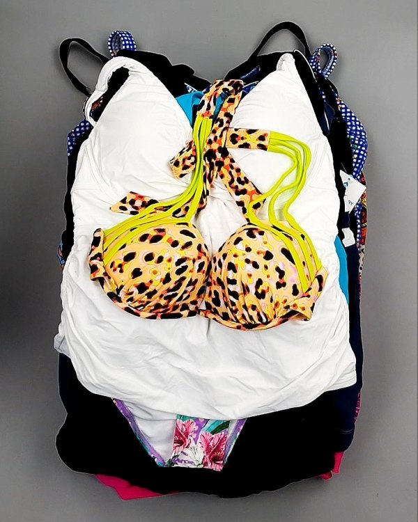 Фотография  179 - Купальники СТОК CAN 124#5 кг, ЛОТ №7688 оптом в Анадыри и Чукотском АО