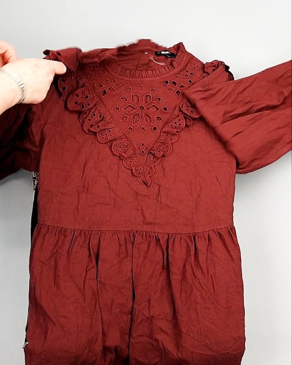 Фотография  254 - Платья СТОК CAN зима 084#7 кг, ЛОТ №7827 оптом в Анадыри и Чукотском АО