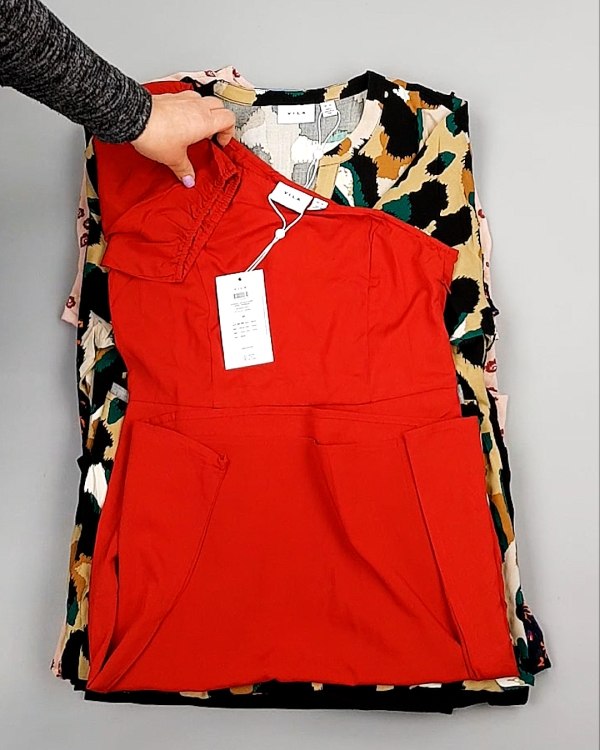 Фотография  972 - Платья VILA Summer 104#5 кг, ЛОТ №7833 оптом в Анадыри и Чукотском АО