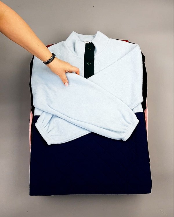 Фотография  972 - SWEATSHIRT CAN 084#10 кг, ЛОТ №7621 оптом в Анадыри и Чукотском АО