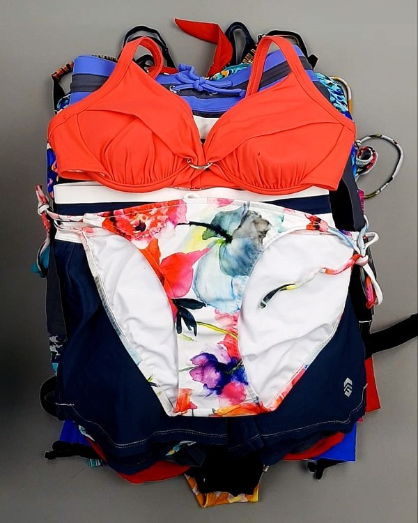 Фотография  902 - Купальники СТОК CAN 124#5 кг, ЛОТ №7686 оптом в Анадыри и Чукотском АО