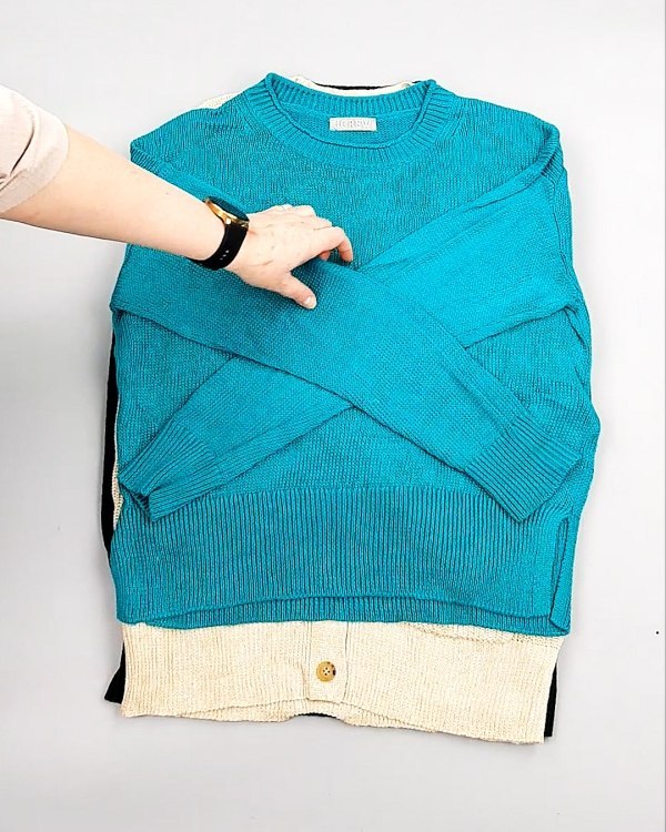 Фотография  602 - Джемпера СТОК CAN 084#7 кг, ЛОТ №7647 оптом в Анадыри и Чукотском АО