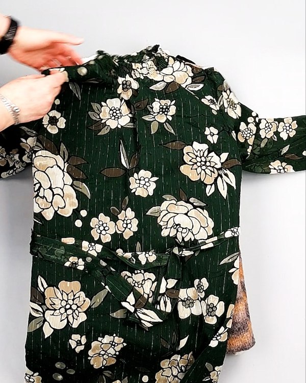 Фотография  145 - Платья СТОК CAN зима 084#7 кг, ЛОТ №7827 оптом в Анадыри и Чукотском АО