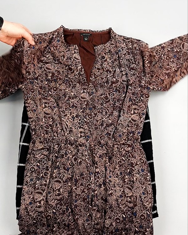 Фотография  355 - Платья СТОК CAN зима 084#7 кг, ЛОТ №7824 оптом в Анадыри и Чукотском АО