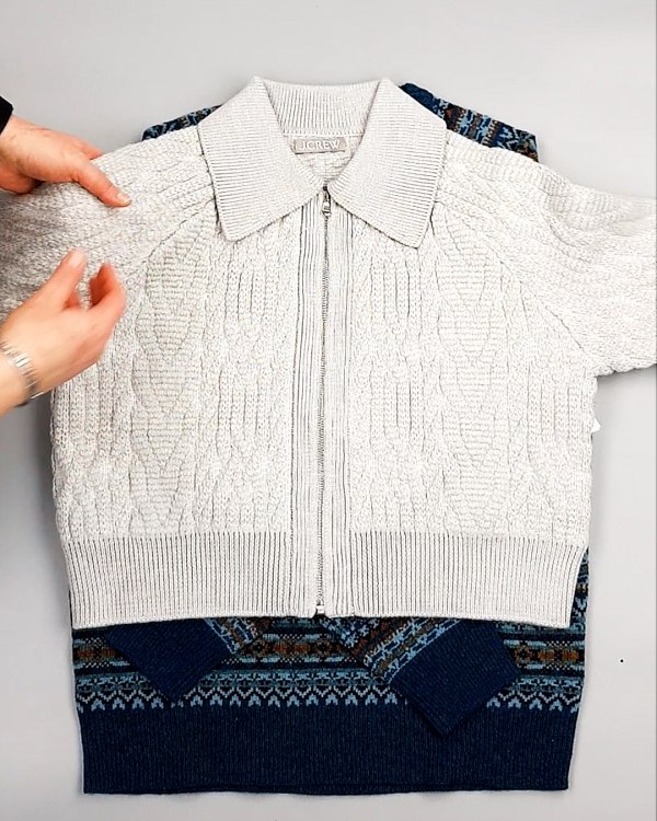 Фотография  549 - Джемпера СТОК CAN 084#7 кг, ЛОТ №7650 оптом в Анадыри и Чукотском АО