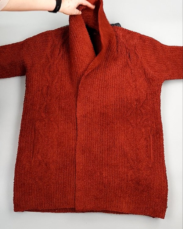 Фотография  676 - Кардиганы СТОК CAN 084#7 кг, ЛОТ №7674 оптом в Анадыри и Чукотском АО