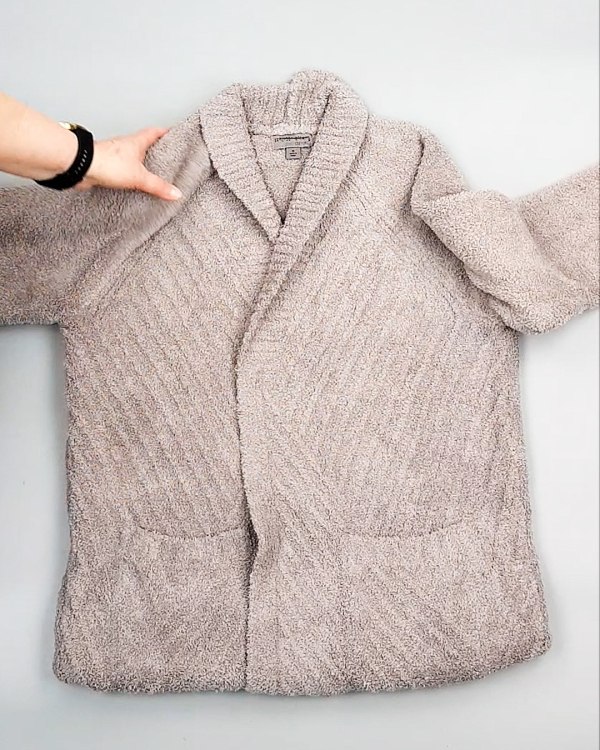 Фотография  133 - Кардиганы СТОК CAN 084#7 кг, ЛОТ №7673 оптом в Анадыри и Чукотском АО