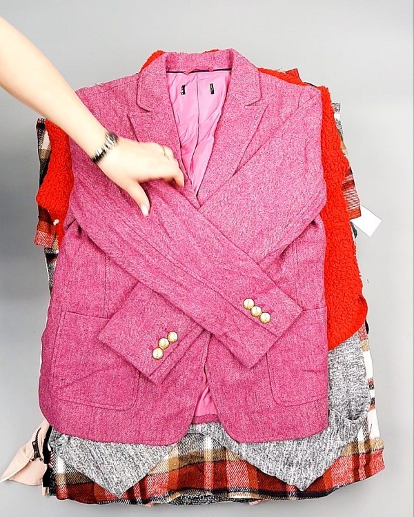 Фотография  631 - AMAZON mix жен весна 015#18 кг, ЛОТ №7718 оптом в Анадыри и Чукотском АО