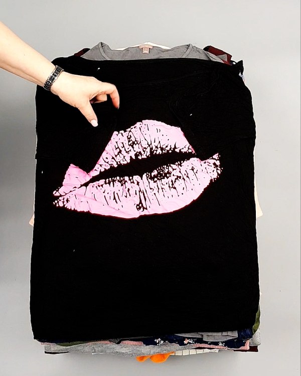 Фотография  512 - AMAZON mix жен лето 015#15 кг оптом в Анадыри и Чукотском АО