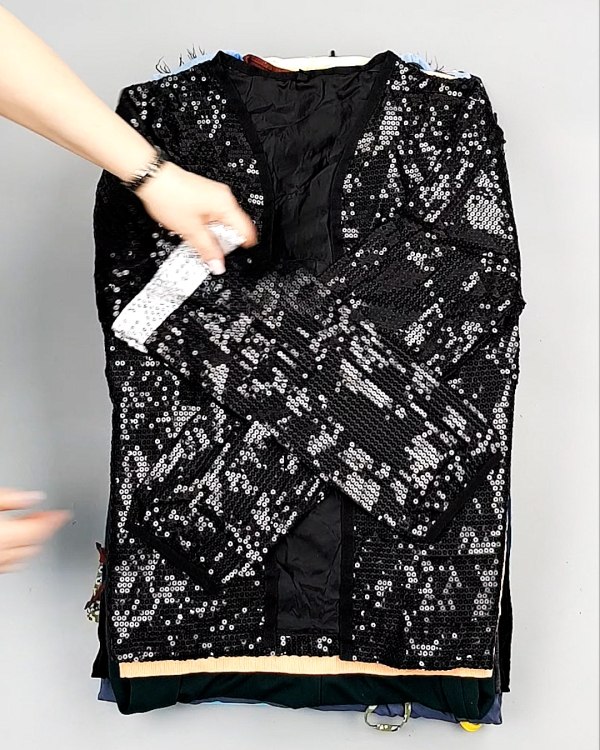 Фотография  660 - AMAZON mix жен лето 015#15 кг, ЛОТ №7722 оптом в Анадыри и Чукотском АО