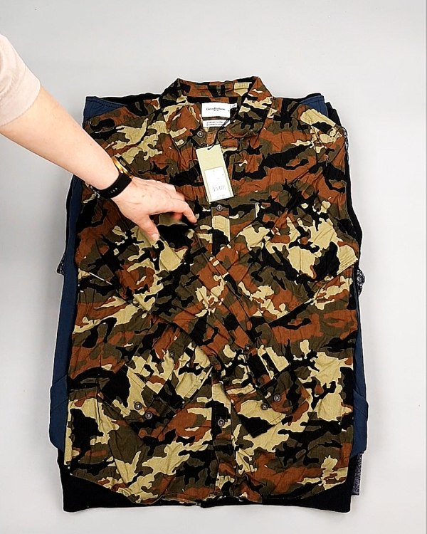 Фотография  976 - AMAZON mix муж весна 015#15 кг, ЛОТ №7738 оптом в Анадыри и Чукотском АО