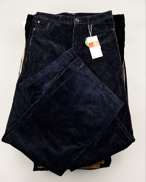 Купить Брюки вельветовые м/ж C&A 025#10 кг, ЛОТ №8031 оптом в Анадыри и Чукотском АО