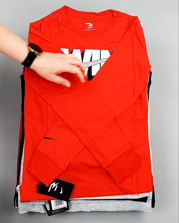 Фотография  941 - Тонковки детские NIKE CAN 084#5 кг, ЛОТ №7970 оптом в Анадыри и Чукотском АО