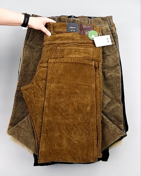 Фотография  895 - Брюки вельветовые м/ж C&A 025#10 кг, ЛОТ №8031 оптом в Анадыри и Чукотском АО