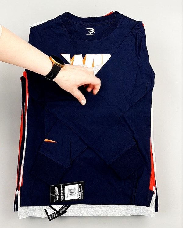 Фотография  401 - Тонковки детские NIKE CAN 084#5 кг, ЛОТ №7970 оптом в Анадыри и Чукотском АО