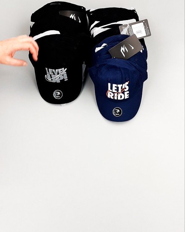 Фотография  543 - Кепки детские CAN 084#5 кг, ЛОТ №7965 оптом в Анадыри и Чукотском АО