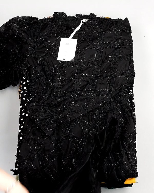 Фотография  827 - Платья Bestseller+DK Summer 035#5 кг, ЛОТ №8061 оптом в Анадыри и Чукотском АО