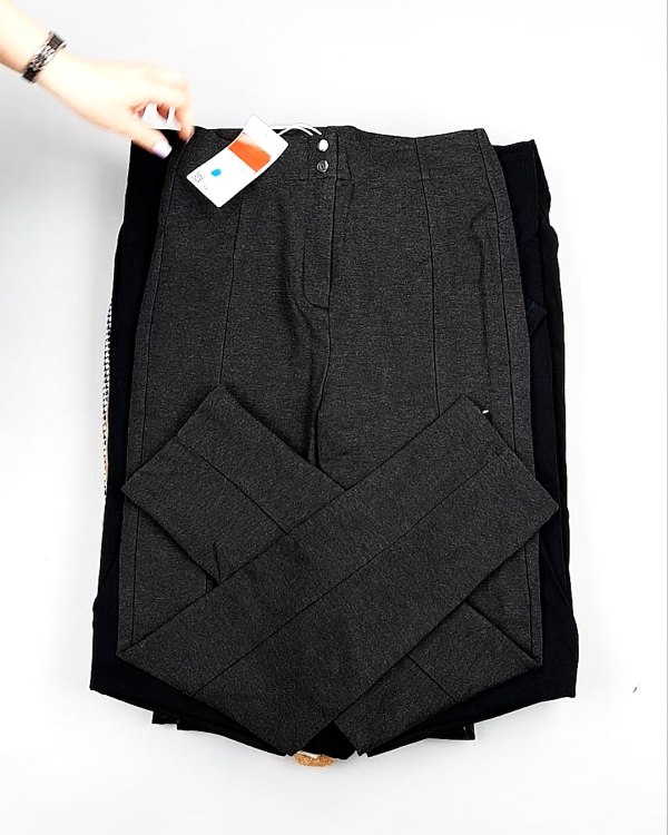 Фотография  407 - Брюки женские зима C&A 025#10 кг оптом в Анадыри и Чукотском АО