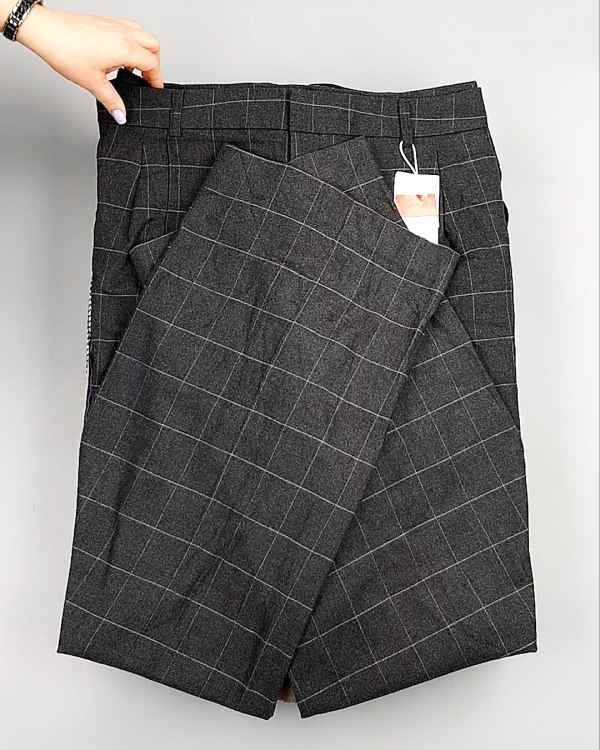 Фотография  592 - Брюки женские зима C&A 025#10 кг, ЛОТ №7908 оптом в Анадыри и Чукотском АО