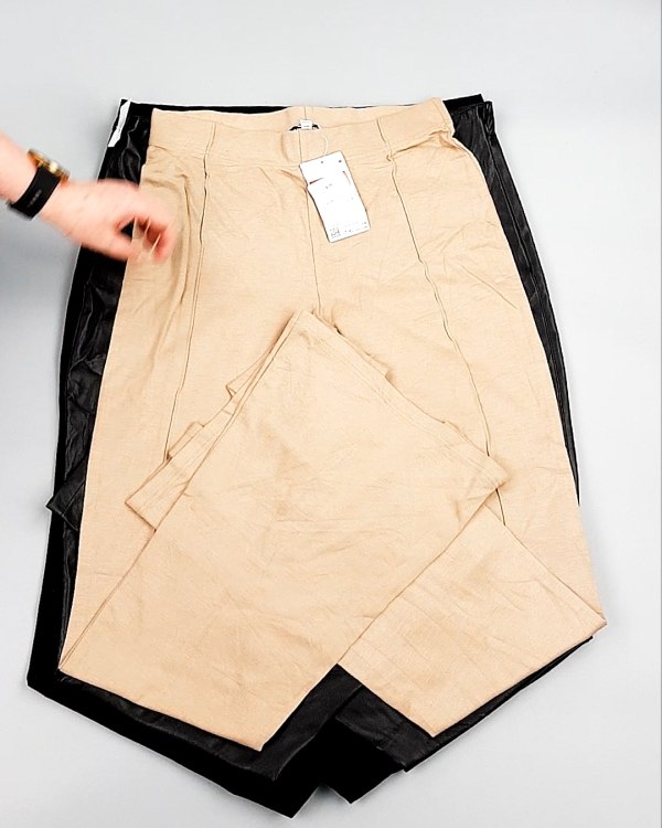 Фотография  750 - Брюки женские лето C&A 025#10 кг, ЛОТ №7894 оптом в Анадыри и Чукотском АО