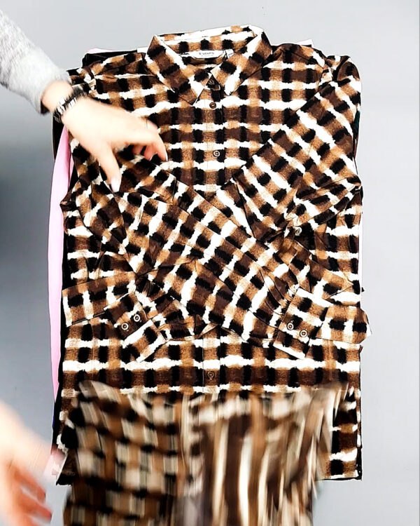 Фотография  240 - B.YOUNG Summer mix 035#15 кг, ЛОТ №8204 оптом в Анадыри и Чукотском АО