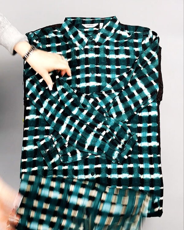 Фотография  798 - B.YOUNG Summer mix 035#15 кг, ЛОТ №8201 оптом в Анадыри и Чукотском АО