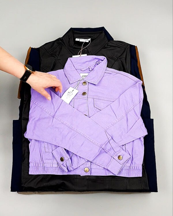 Фотография  736 - Ветровки Bestseller+DK 035#10 кг оптом в Анадыри и Чукотском АО