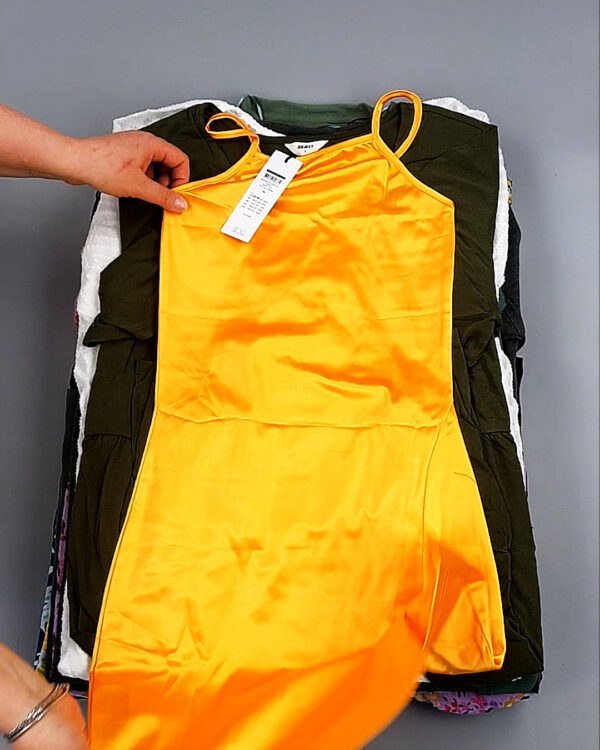 Фотография  388 - Платья Bestseller 44#5 кг оптом в Анадыри и Чукотском АО